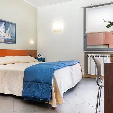 La Vela * סן ברתולומיאו אל מארה