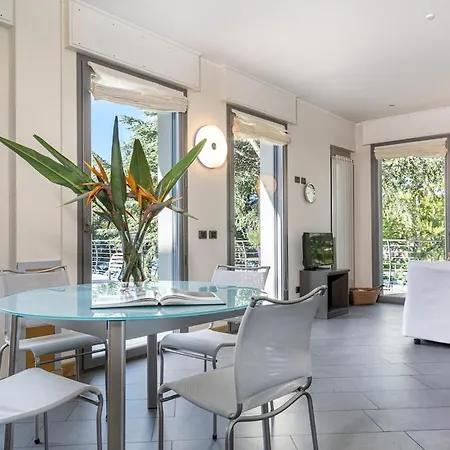 La Vela 公寓 *