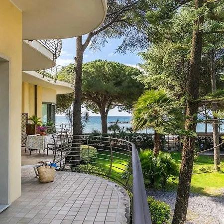 Appartamento La Vela San Bartolomeo Al Mare
